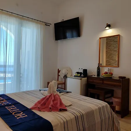 Corali Hotel Piso Livadi Exterior photo