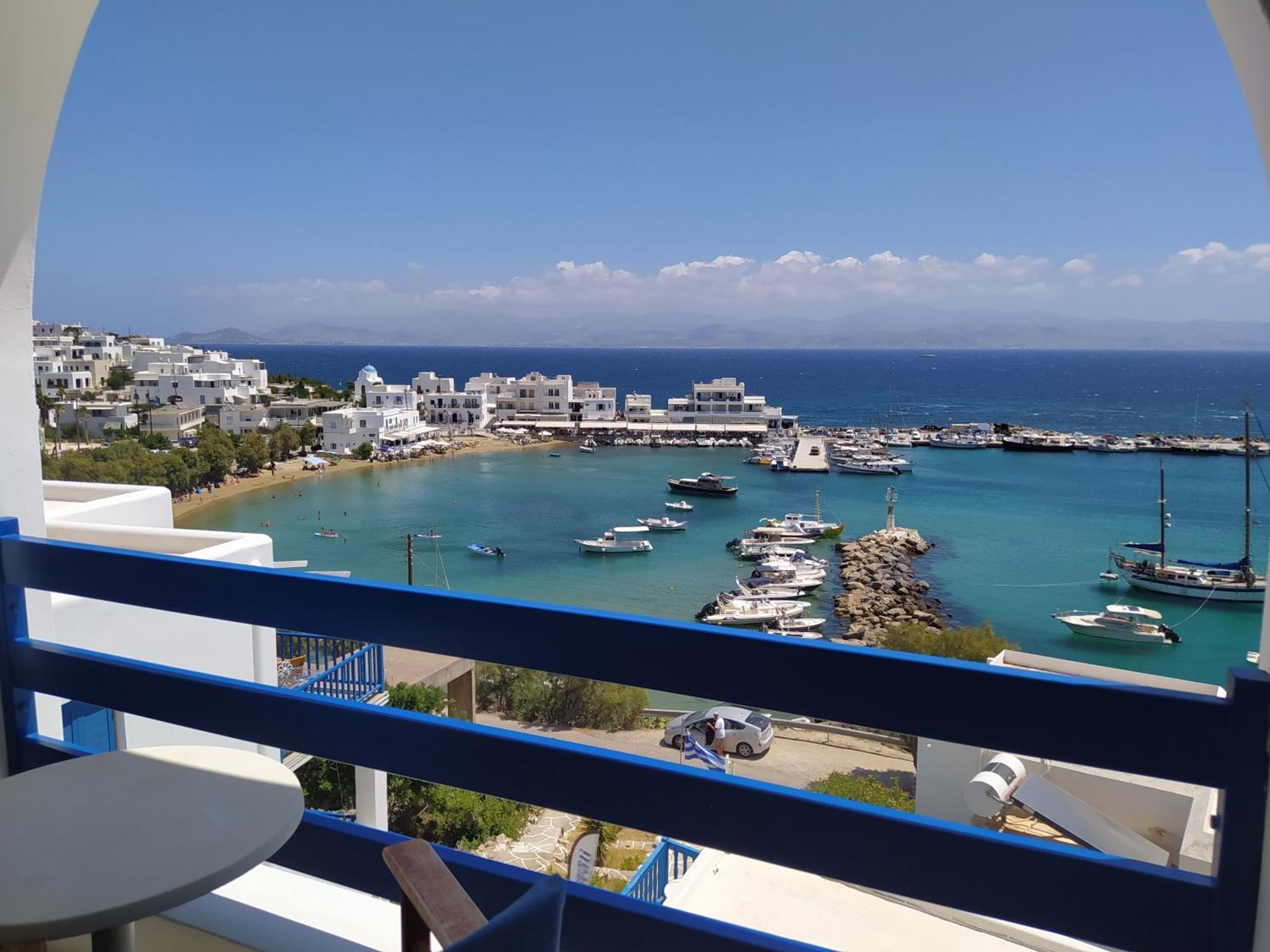 Hotel Corali Piso Livadi