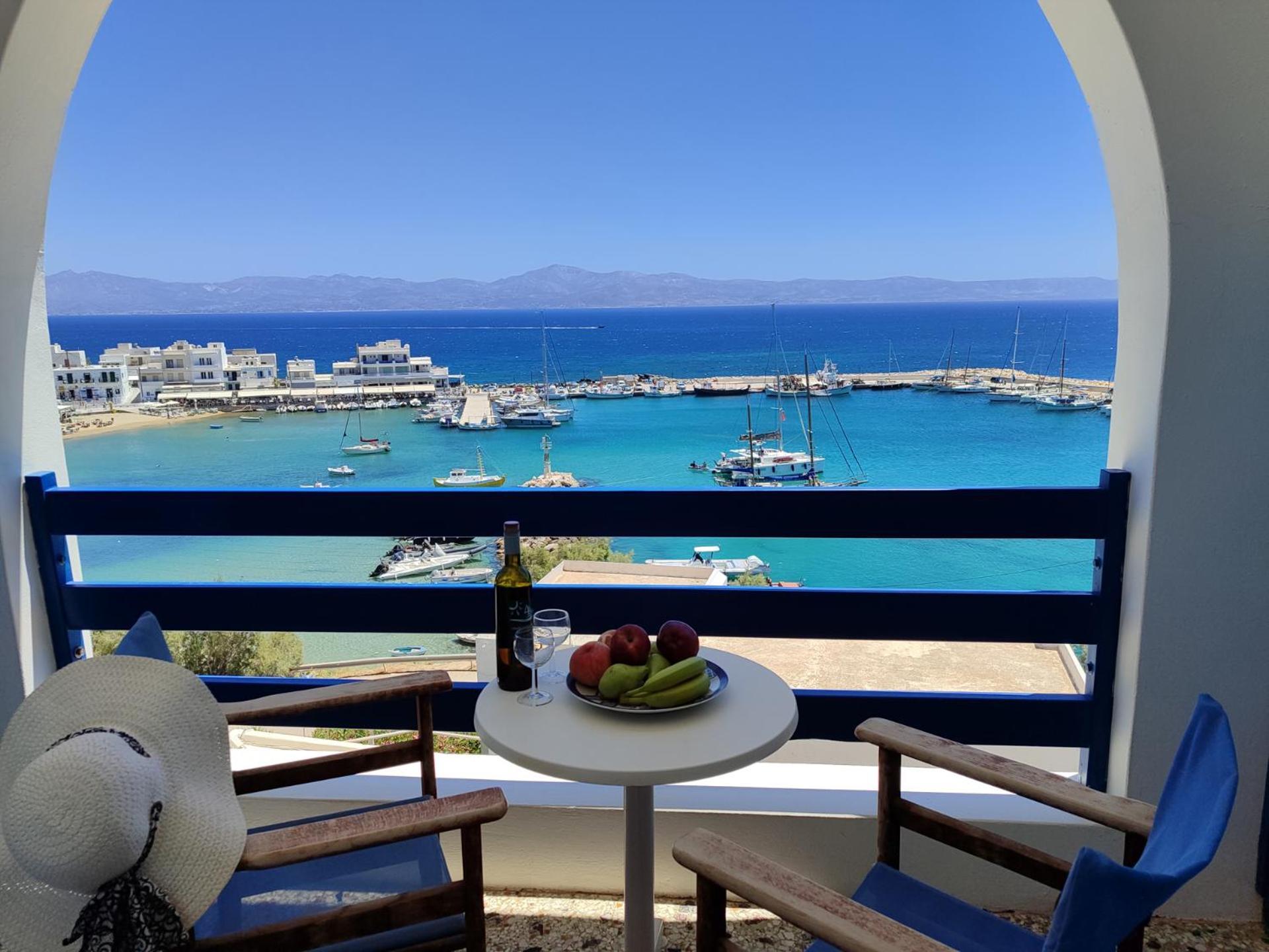 Hotel Corali Piso Livadi